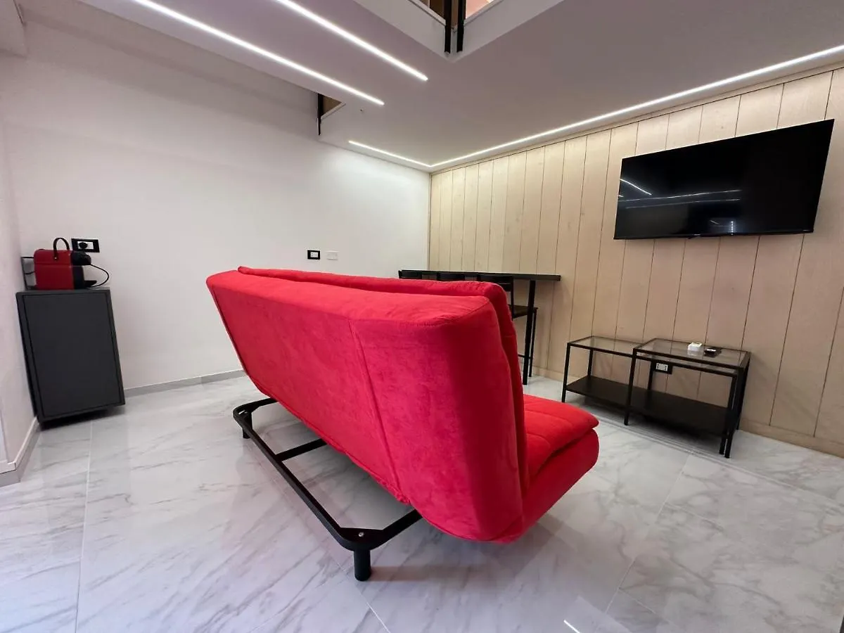 White Marble Loft Lejlighed Milano 0*,  Italien